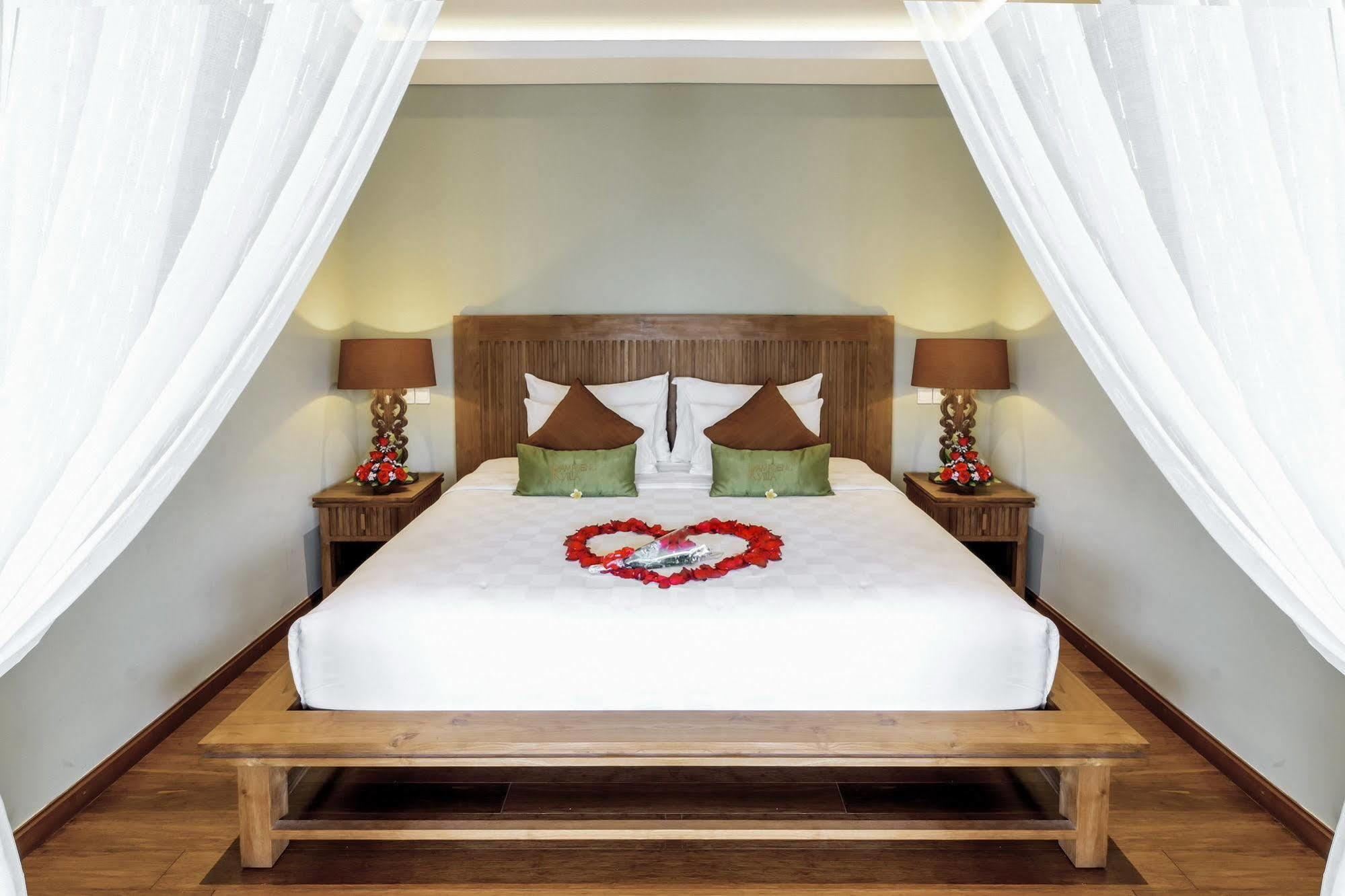 Kampoeng Villa Bali Kuta Lombok Exteriér fotografie