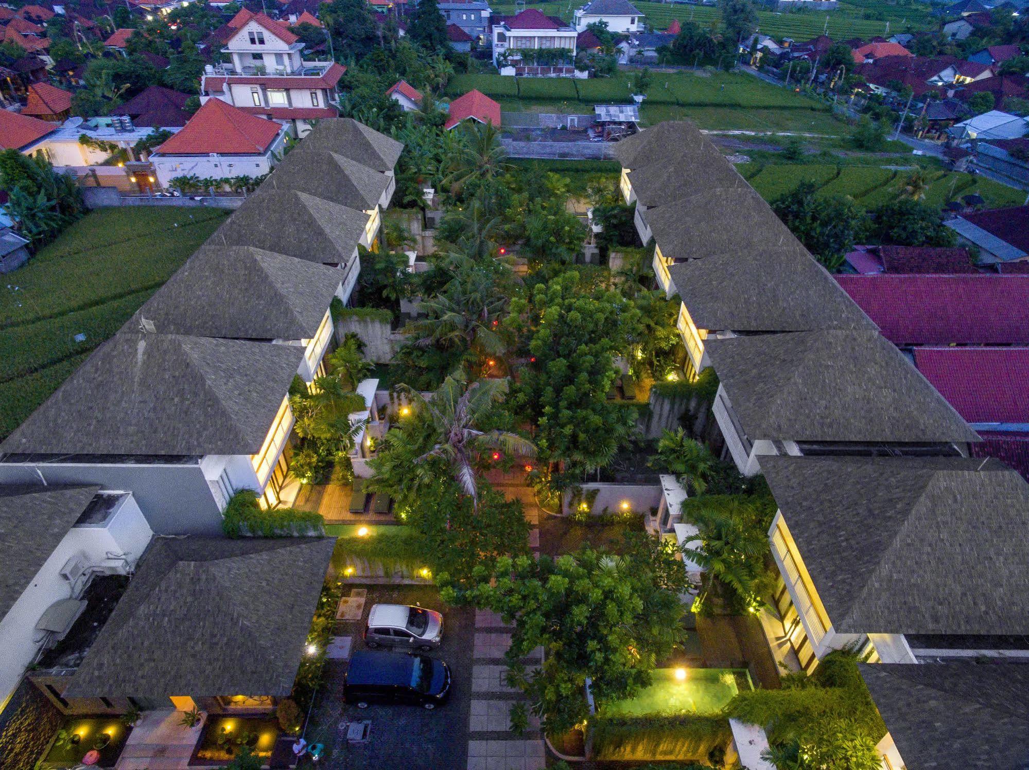 Kampoeng Villa Bali Kuta Lombok Exteriér fotografie